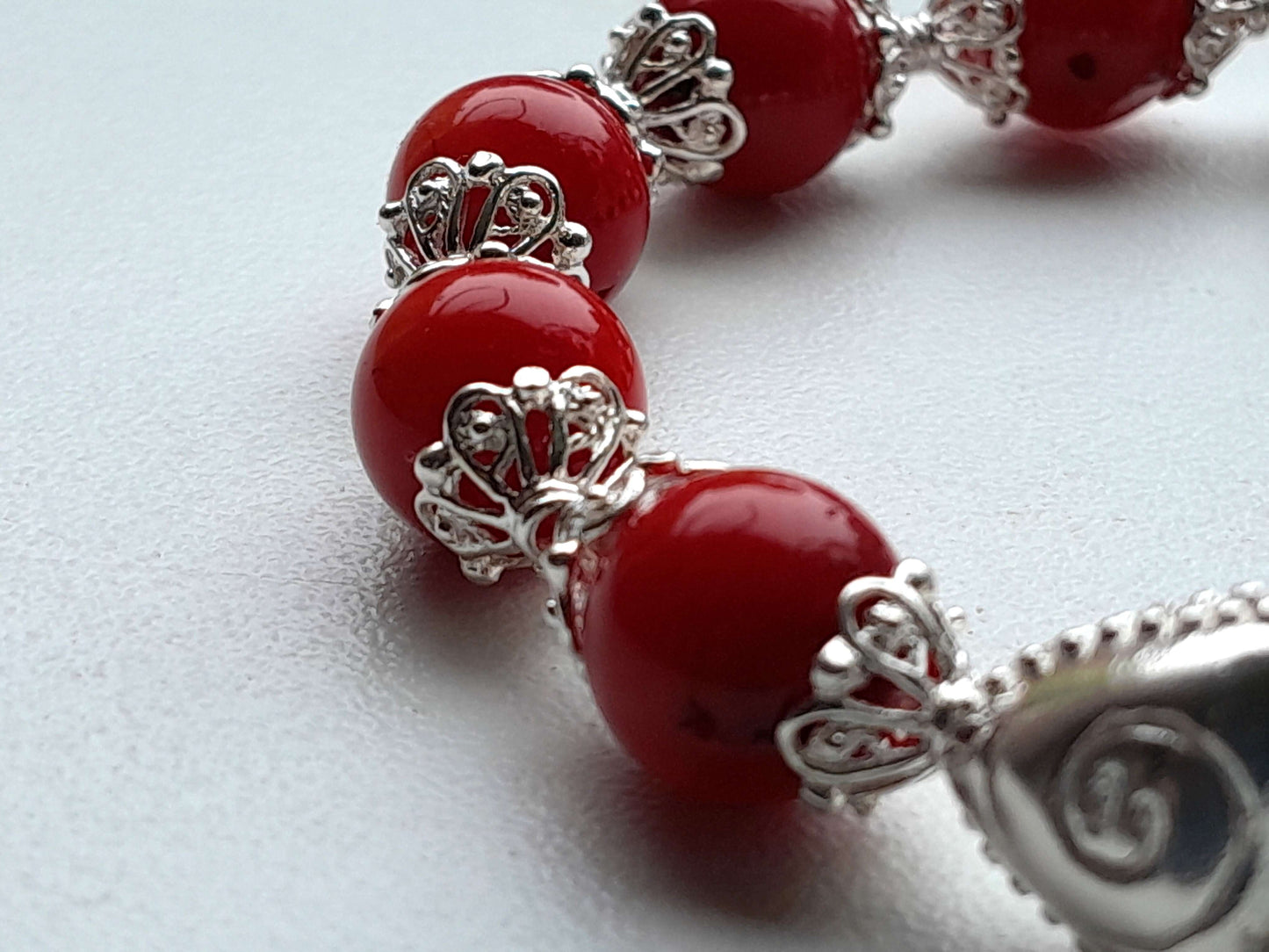 Coral Bracelet 8mm with 925 Sterling Silver (16-17) |