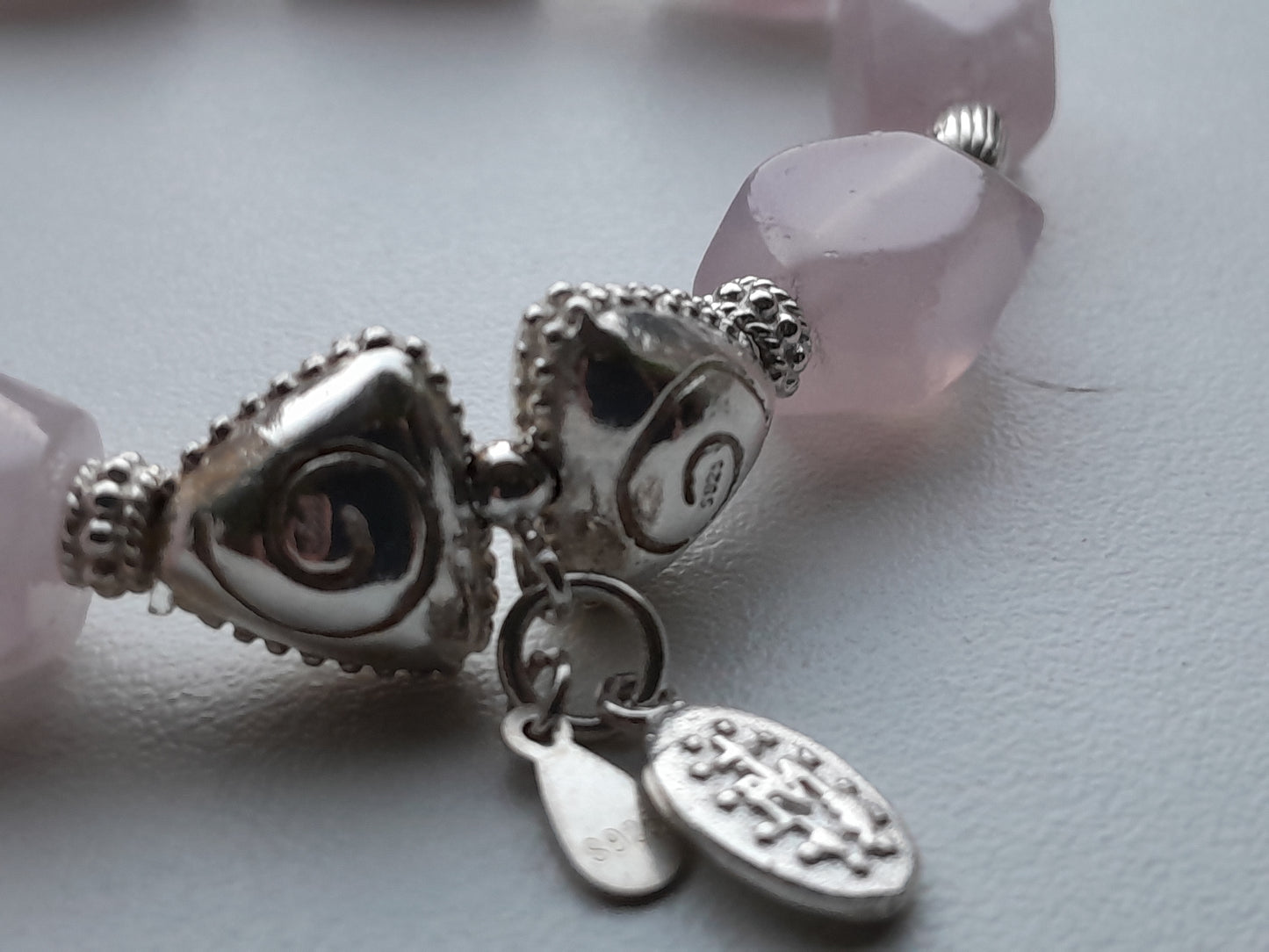 Rose quartz rock Bracelet with 925 silver (17-18cm) (45)