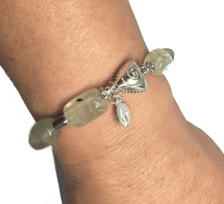 Prehnite Bracelet with 925 sterling silver (15-16cm) (53)