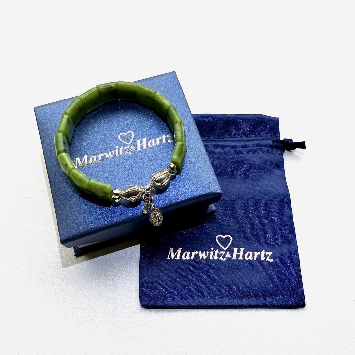 Jade Nefriet Bangle Bracelet in 925 sterling silver. (16.5-17.5 cm) (35)