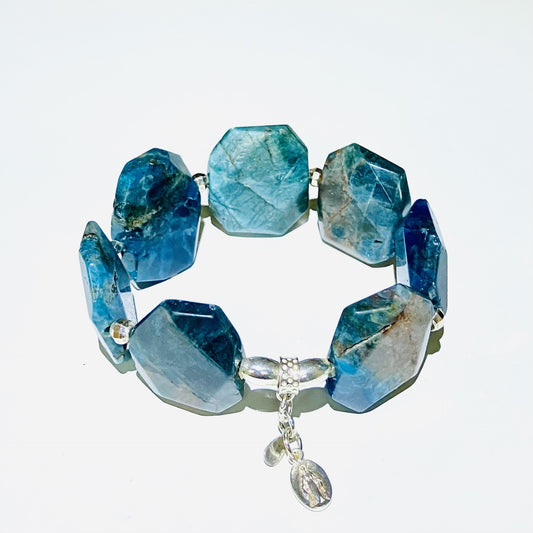 Apatite Bracelet with Large stones 925 sterling silver (16-17cm) (68)